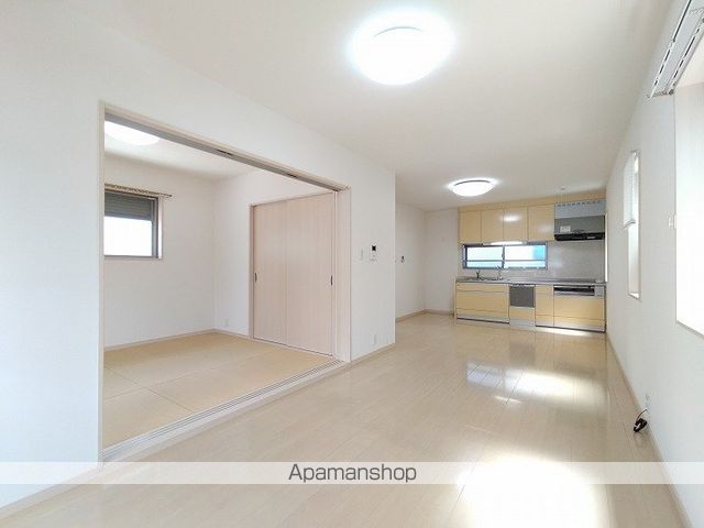 南吹田2丁目戸建の内装写真