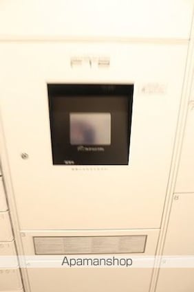 東京都立川市錦町２丁目[1LDK/32.79m2]のエントランス1