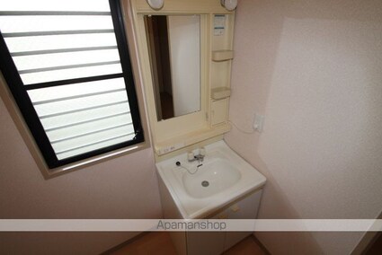 ルミエール　岸[3DK/60.06m2]の洗面所