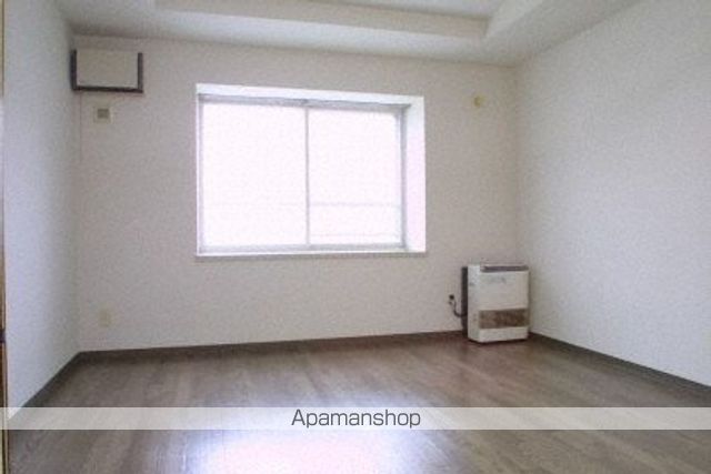 ウィスタリア元町の内装写真