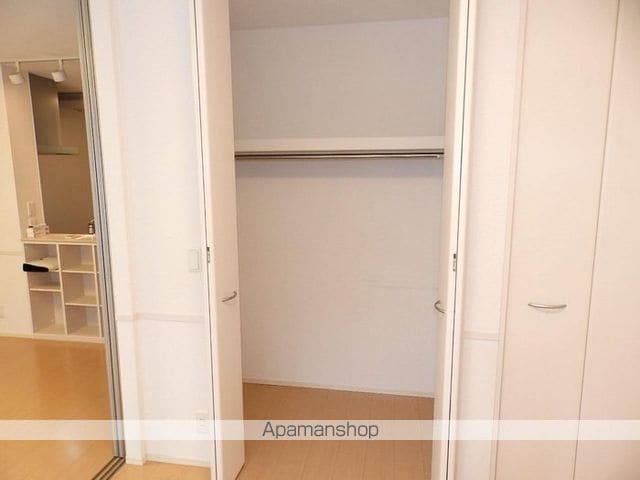 リバーパーク新天町の内装写真