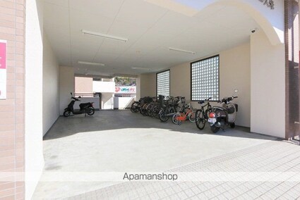サンディッシュ久米[3LDK/70.15m2]の共用部1