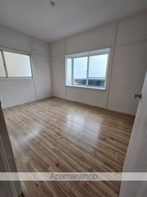和歌山県和歌山市直川[2LDK/51.1m2]のリビング・居間
