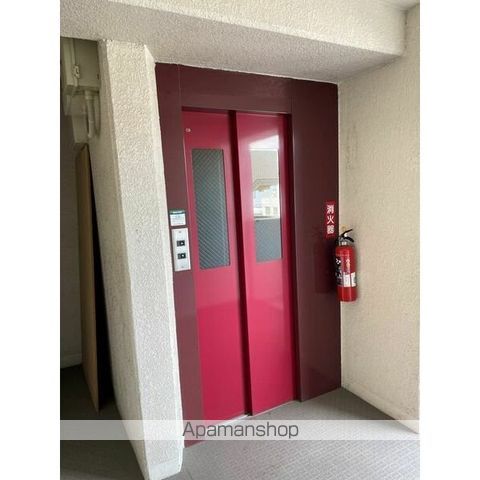 プチロワイヤルサトウの外観写真