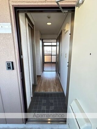 ウィズ秀和Ⅱ[1K/19.8m2]の玄関