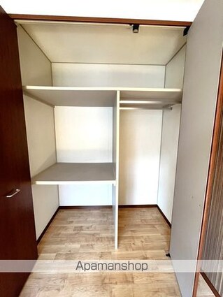 アヴァンツァーレ浦田[1K/24.92m2]の収納