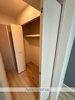 ウエスト　コミタリアⅢ[1K/31.21m2]の収納