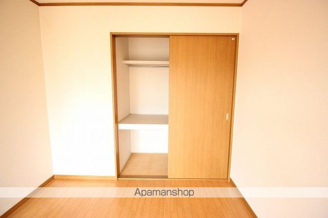 ヒルズコート木之庄IIの内装写真