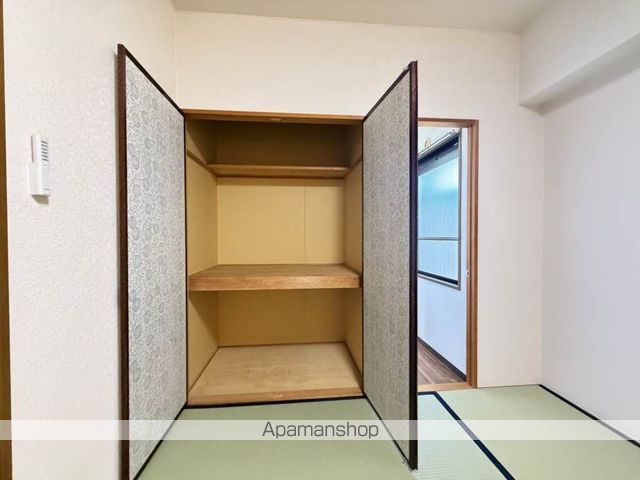 MAISON GOTOHの内装写真