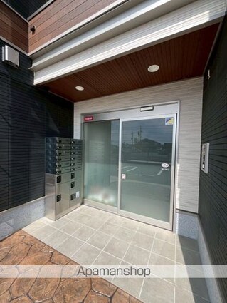 和歌山県和歌山市紀三井寺[1LDK/41.1m2]のエントランス