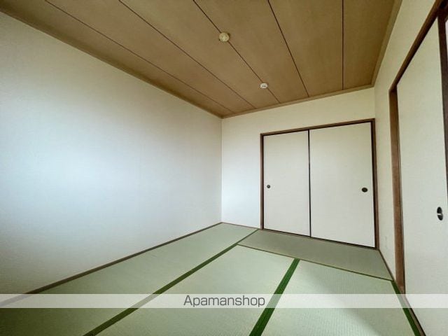 フォブール八幡の内装写真