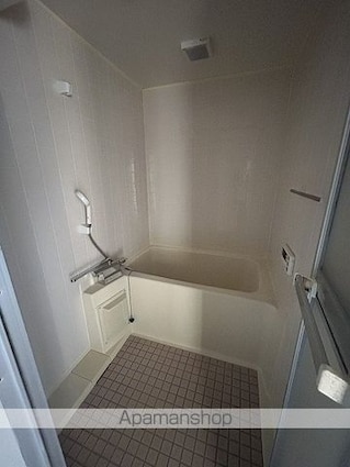 タクボ小泉ハイツ[3DK/69.04m2]のバス