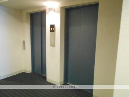 東京都立川市曙町１丁目[1LDK/60.48m2]の共用部5