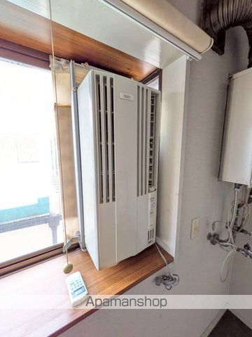 コレクション関目弐番館の内装写真