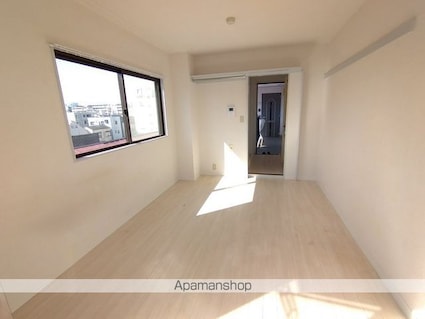 高円寺ヴィレッヂ[1K/16.01m2]の玄関