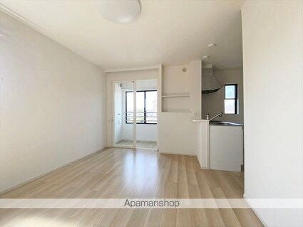 アゴーラ　Ａ棟[1LDK/47.74m2]のリビング・居間