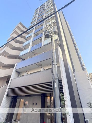 ESLEAD大阪NEXUSの外観写真