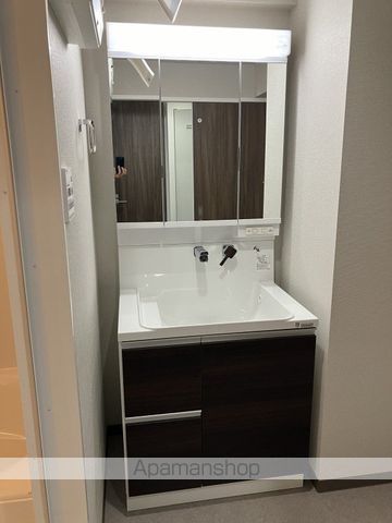 リヴェルナ平尾の内装写真