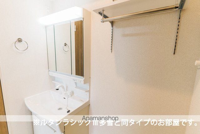 レガリア駅東の内装写真