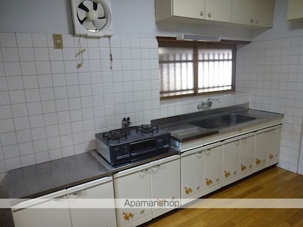 サンハイツ鴨部[5SLDK/90m2]のキッチン