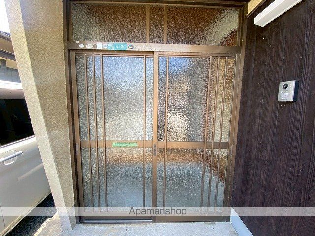 予讃線 伊予富田駅 徒歩22分 1階建 築39年の玄関写真