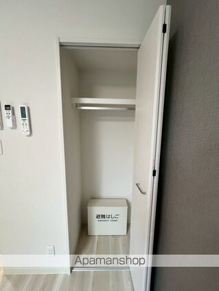 東京都中野区南台３丁目[1R/20.45m2]の収納