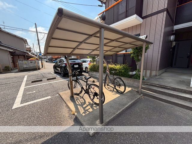 ステラハウスIIA棟の外観写真