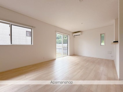 Ｋｏｌｅｔ千葉生実町[4LDK/95.58m2]のリビング・居間