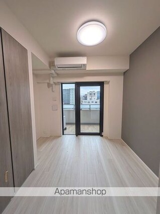 ジオエント上野稲荷町[2K/25.18m2]のリビング・居間