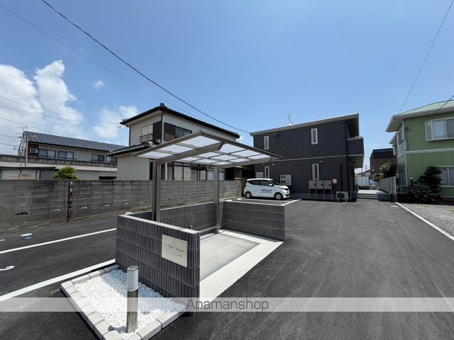LA BELUCE中島の外観写真