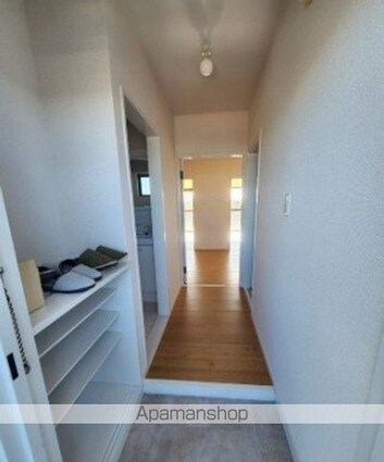 ザ・ガーデンテラス尾曳町[2LDK/56.7m2]の玄関