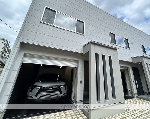 ONE GARAGE NAGAOKAの外観写真