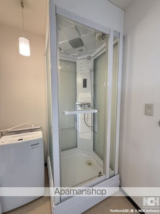 プラットホーム[1K/23.83m2]のバス