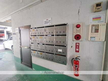 フォレスト三番町[1R/22.68m2]のエントランス