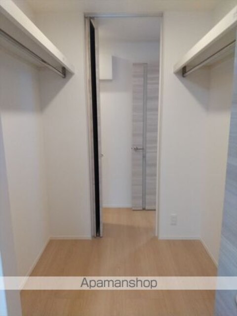 ＤーＲＯＯＭ尾崎丁[2LDK/64.72m2]の収納