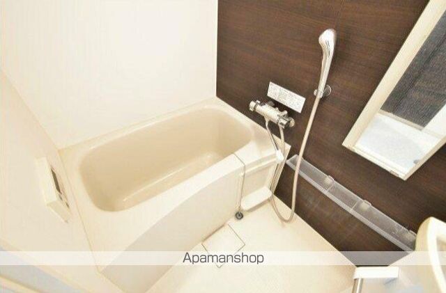 ジェノヴィア新宿早稲田グリーンヴェール[1K/25.59m2]のバス