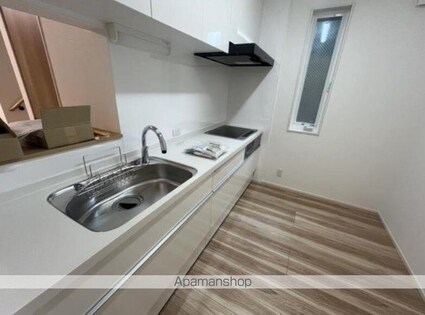 新宿区市谷山伏町戸建　Ａ棟[3LDK/93.57m2]のキッチン
