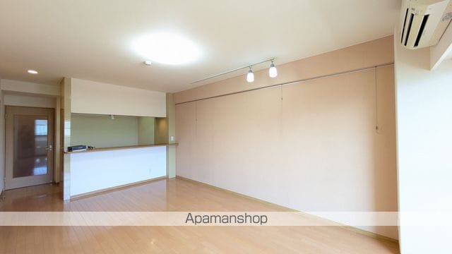北陸新幹線 福井駅 徒歩21分 6階建 築19年の内装写真