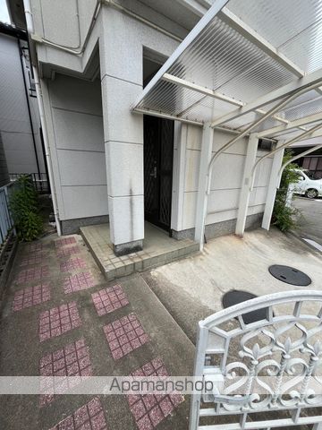 紀勢本線 宮前駅 徒歩14分 2階建 築37年の外観写真