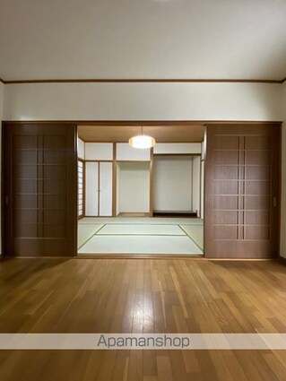 坂田平屋[4LDK/107.91m2]の内装2