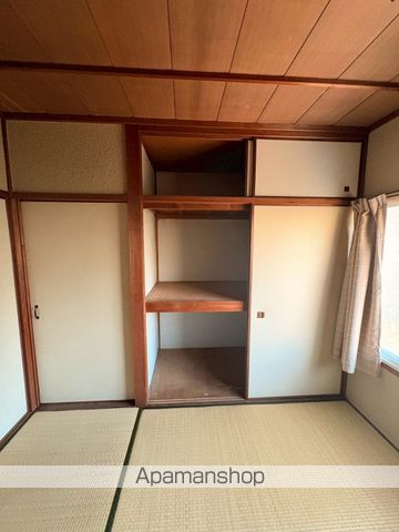 高尾アパートの内装写真