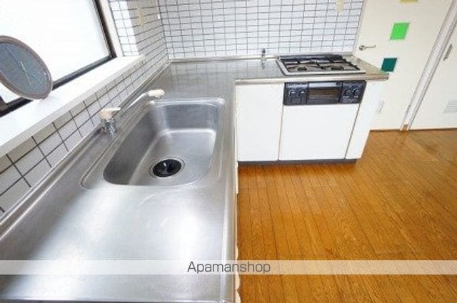 ウエスト室見の内装写真