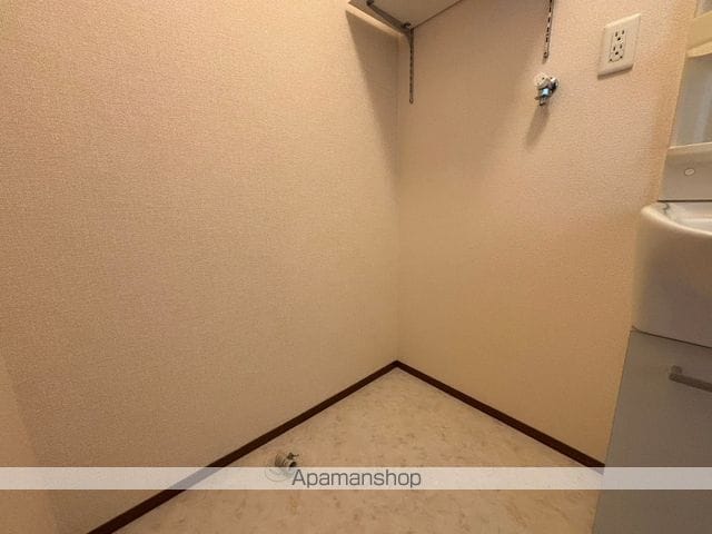 グリーンハイツ四王司の内装写真