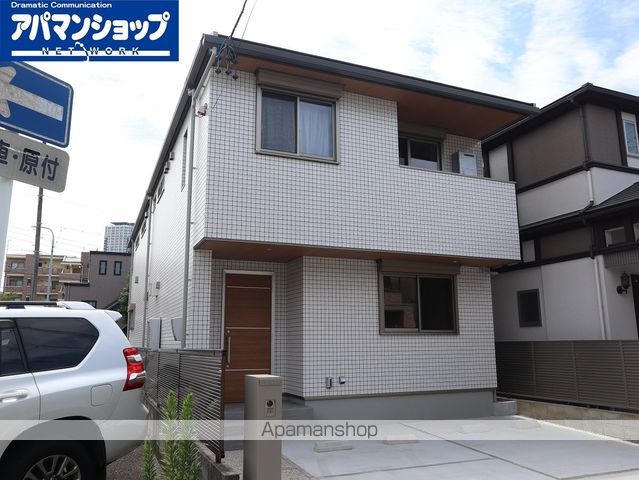 高見貸家 1Fの外観写真