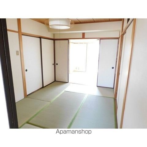 コーポ村下の内装写真
