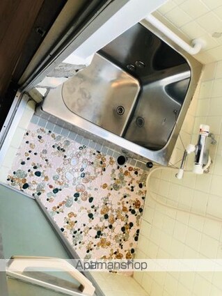 和歌山県和歌山市出水[3K/50m2]のバス