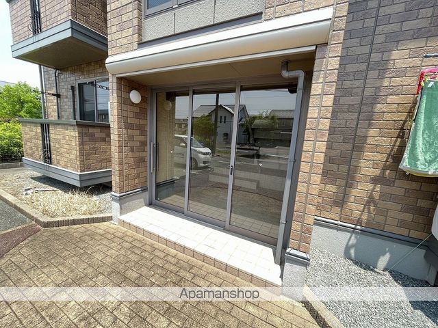 山陰本線 湖山駅 徒歩44分 2階建 築25年の玄関写真