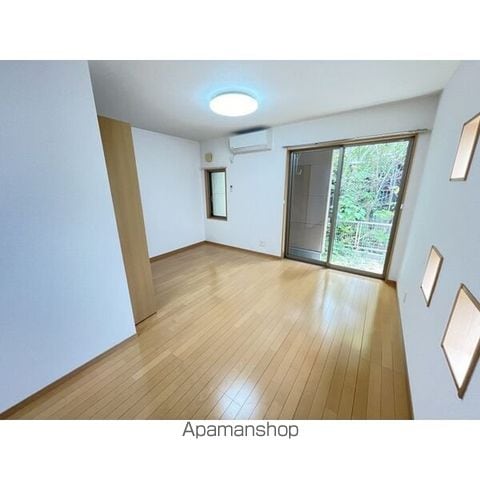 ブランメゾン下飯田の内装写真