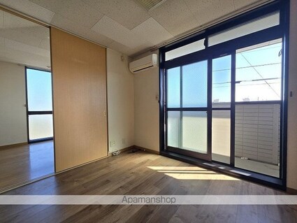 ＮＳファミリア[1LDK/30.63m2]のリビング・居間