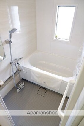 東京都新宿区高田馬場１丁目[2LDK/41.77m2]のバス